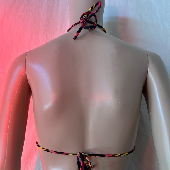 VOLCOM Bikini Top - Picture 2 of 3